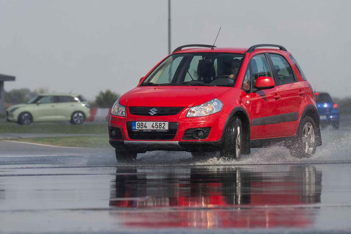 Suzuki 20 let SX4